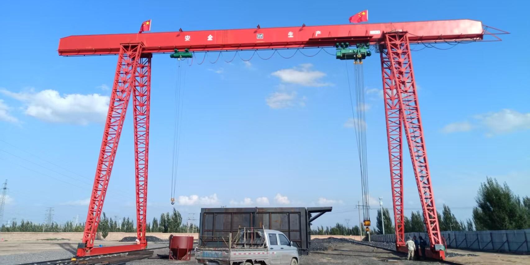 Gantry Crane 101: A Complete Basic Guide For Industrial Buyers